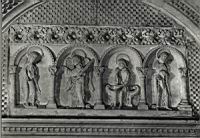 Charlieu, Abbaye, bas-relief roman, L'Annonciation